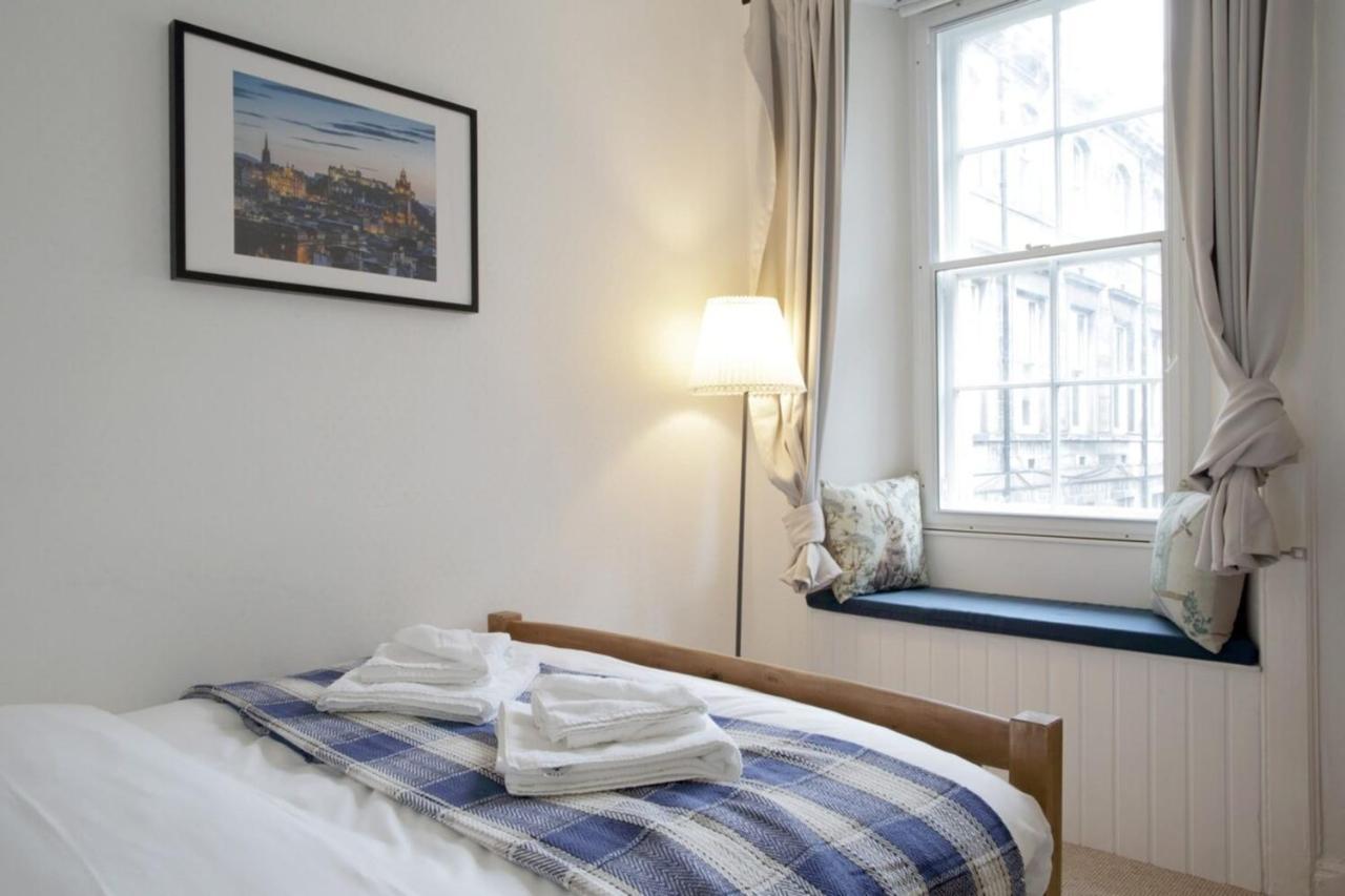 Two Bedroom Flat By Royal Mile! Edinburgh Dış mekan fotoğraf